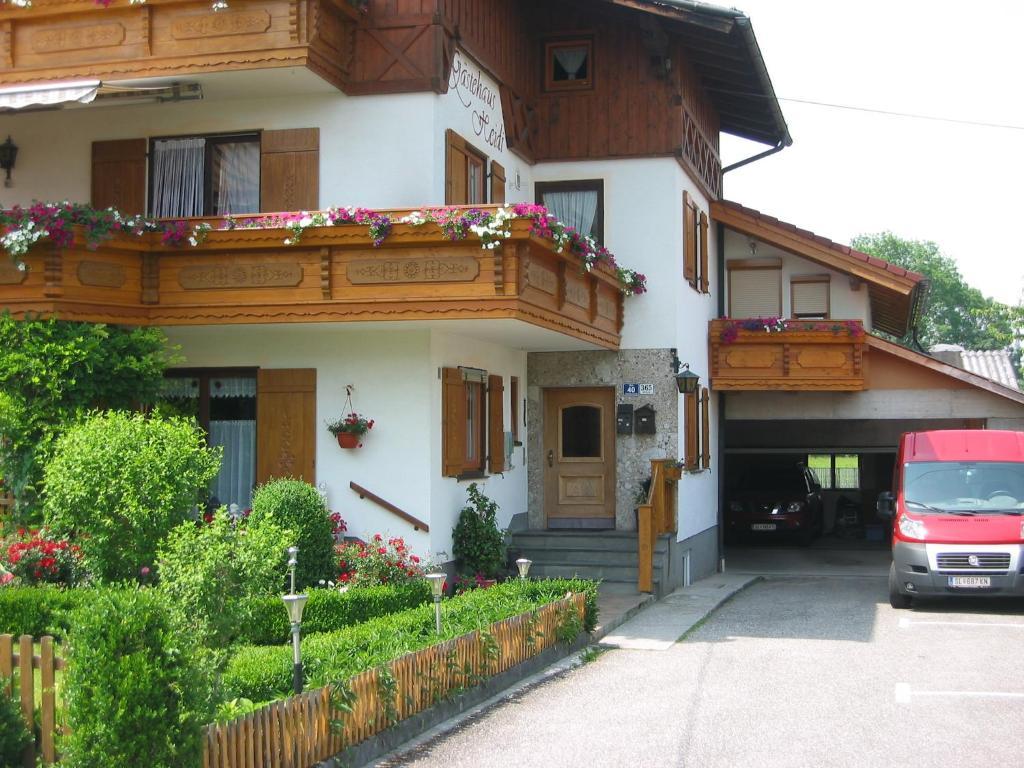 Gastehaus Heidi Panzió Wals-Siezenheim Kültér fotó