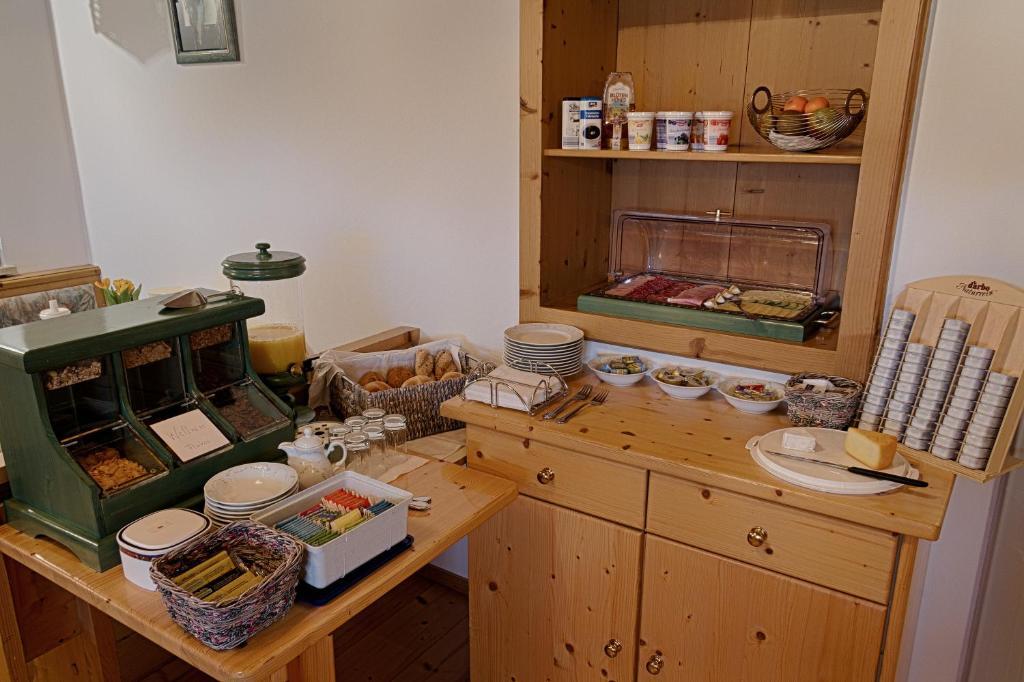 Gastehaus Heidi Panzió Wals-Siezenheim Kültér fotó